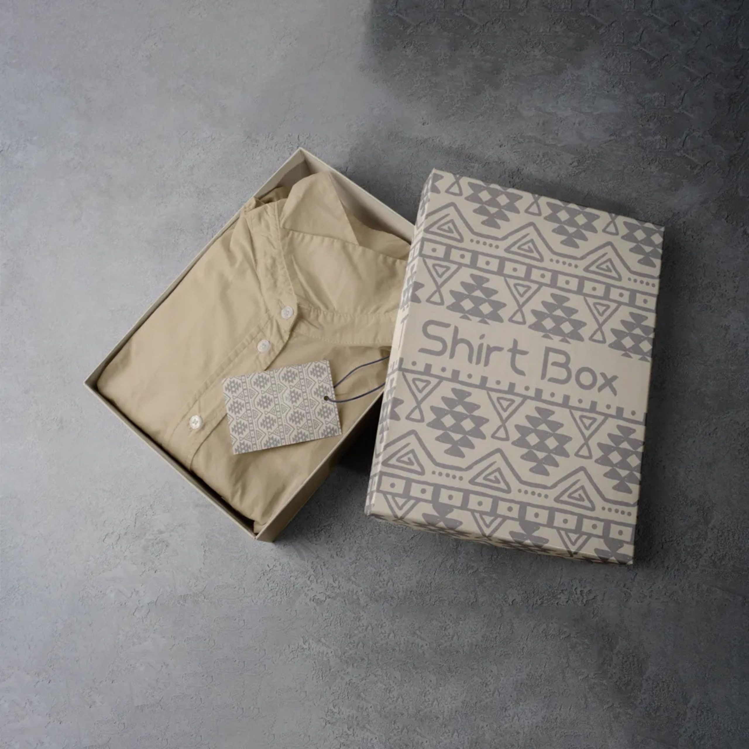 Comprehensive Guide to T-Shirt Packaging: Ideas, Solutions, and Trends