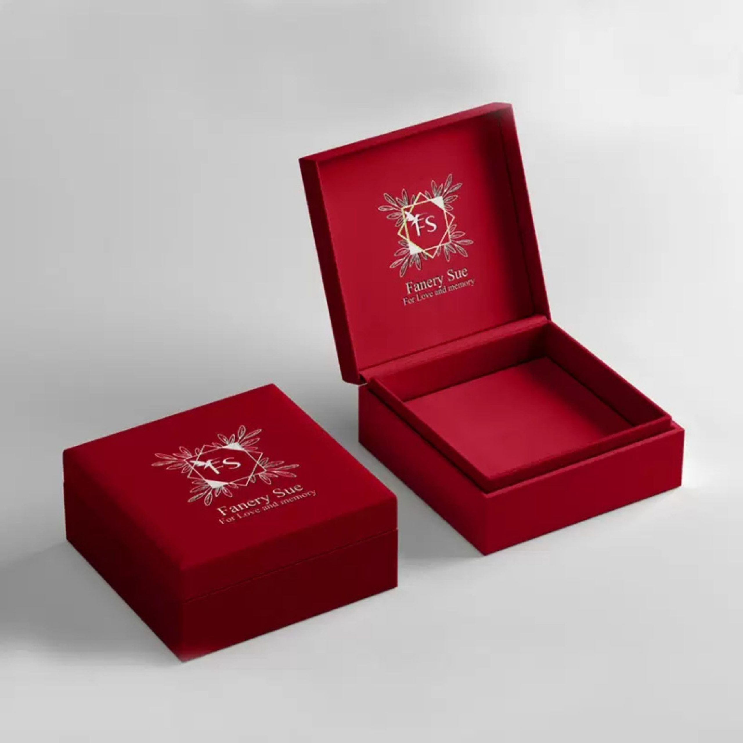 Choosing the Best Luxury Jewelry Packaging Boxes for Your Brand